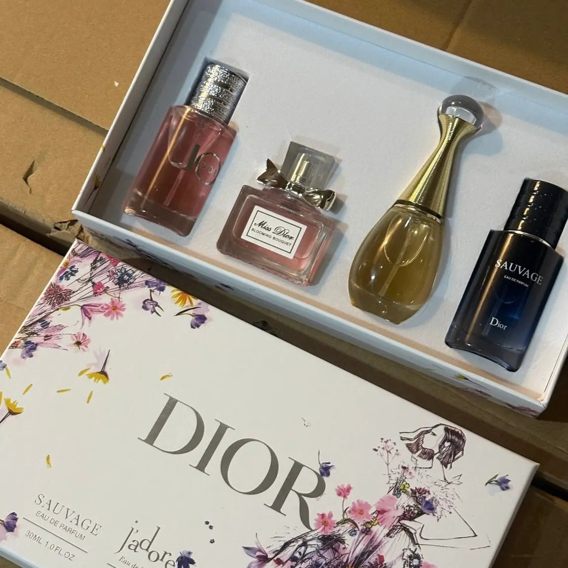 CD PERFUME SET 120 ml