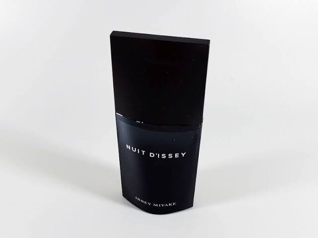 Issey Miyake Nuit D'issey Noir
Argent Eau De Parfum 125ml