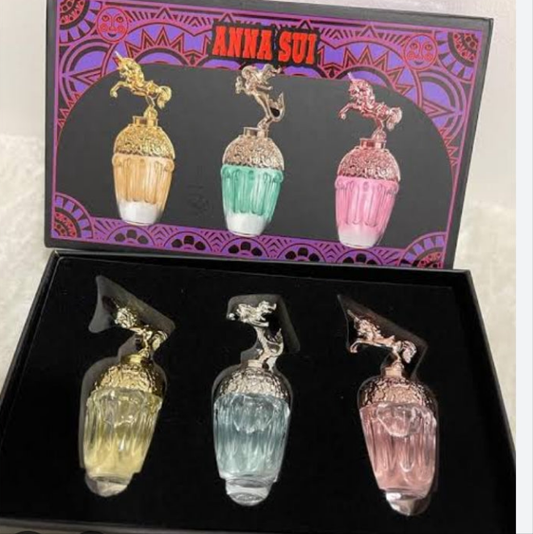 Anna sui set 3in1 30ml each inside