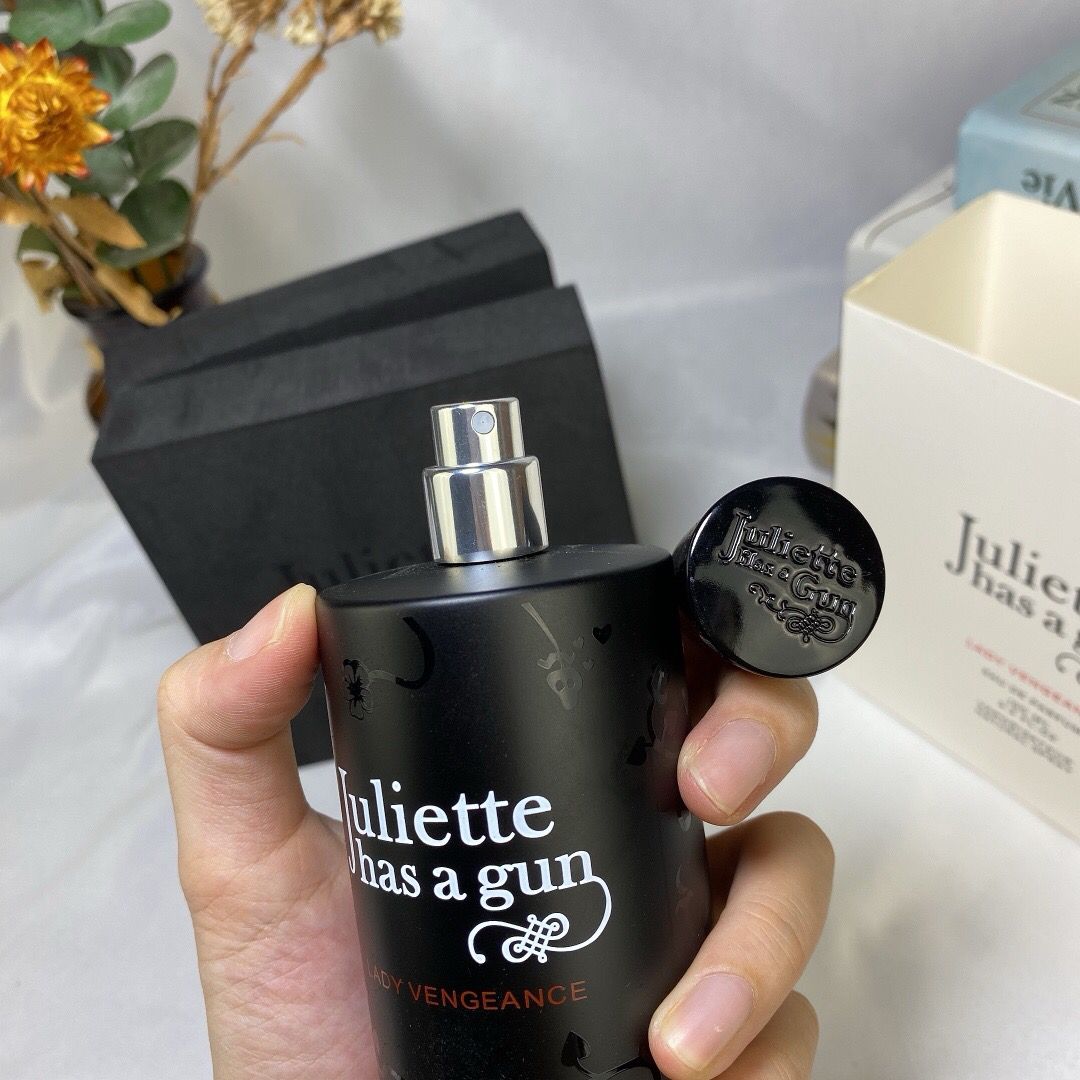 Juliette Has A Gun lady vengeance 100ml. Juliette has a gun lady Vengeance 100ml